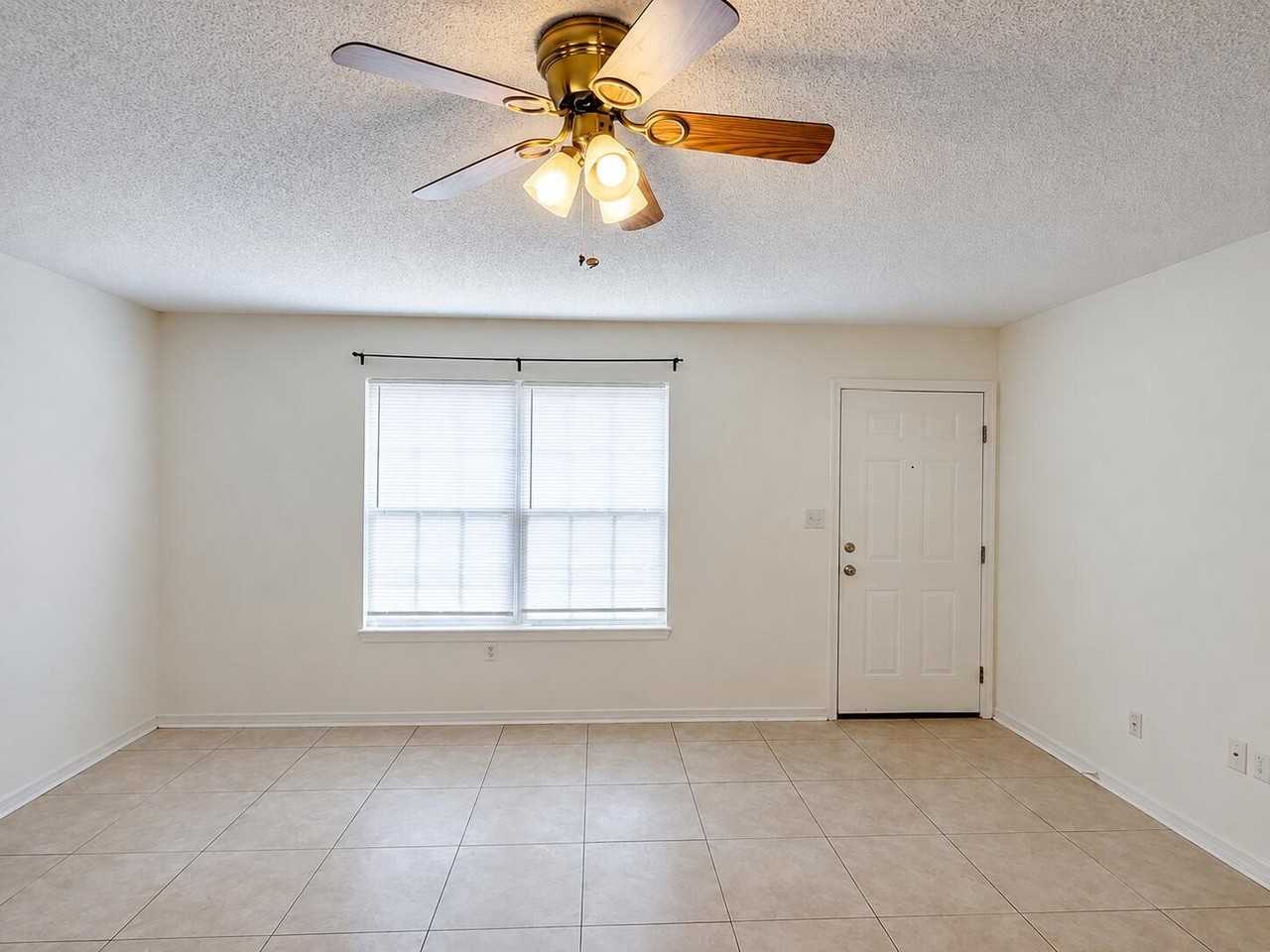 5326 Vernon Taylor Rd - Photo 7 of 19