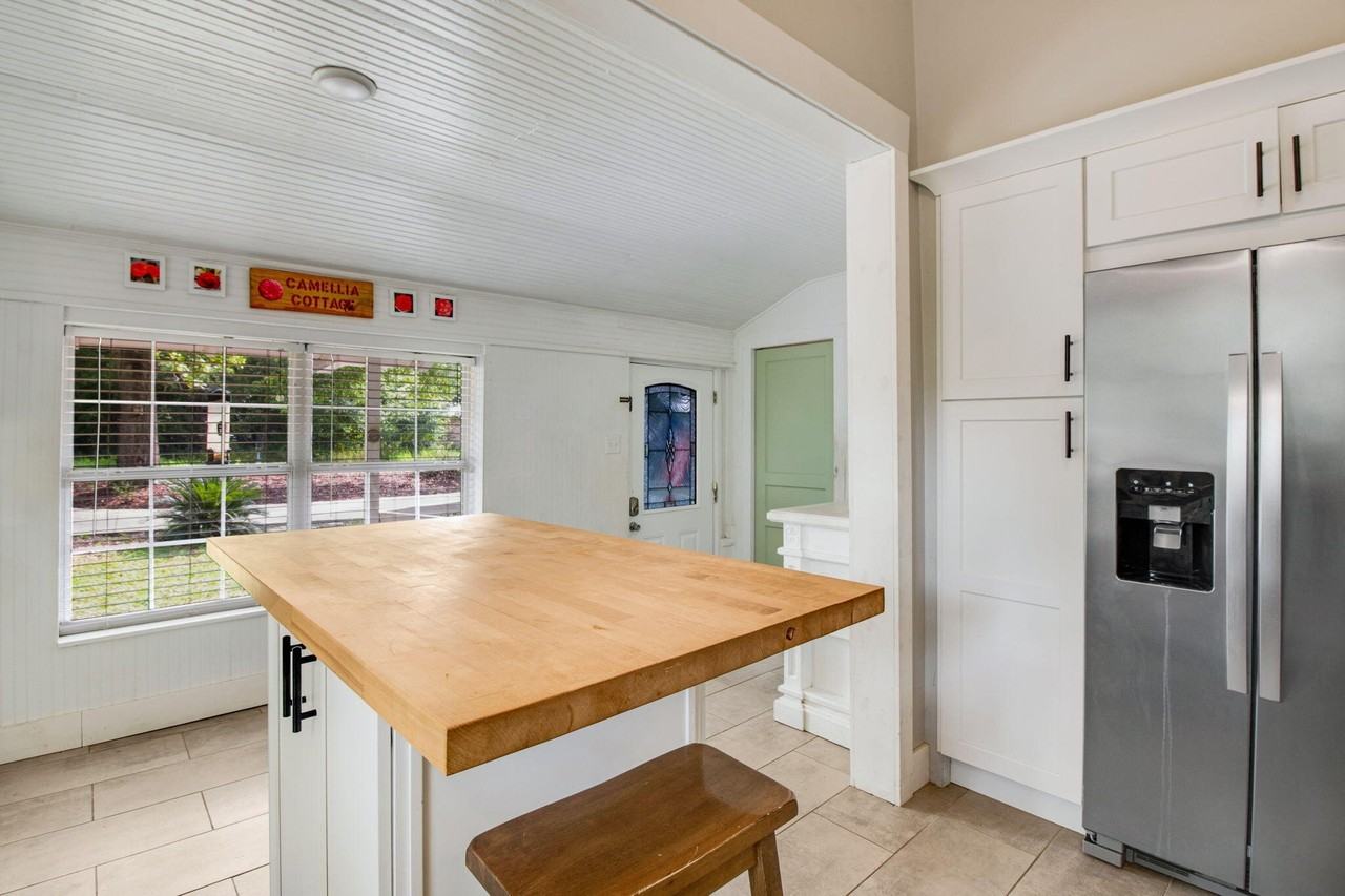 4 Engelbrecht Rd - Photo 6 of 30