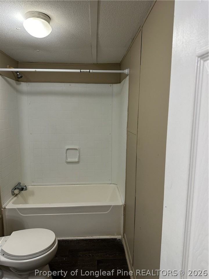 6330 Crestwood Ave - Photo 5 of 7
