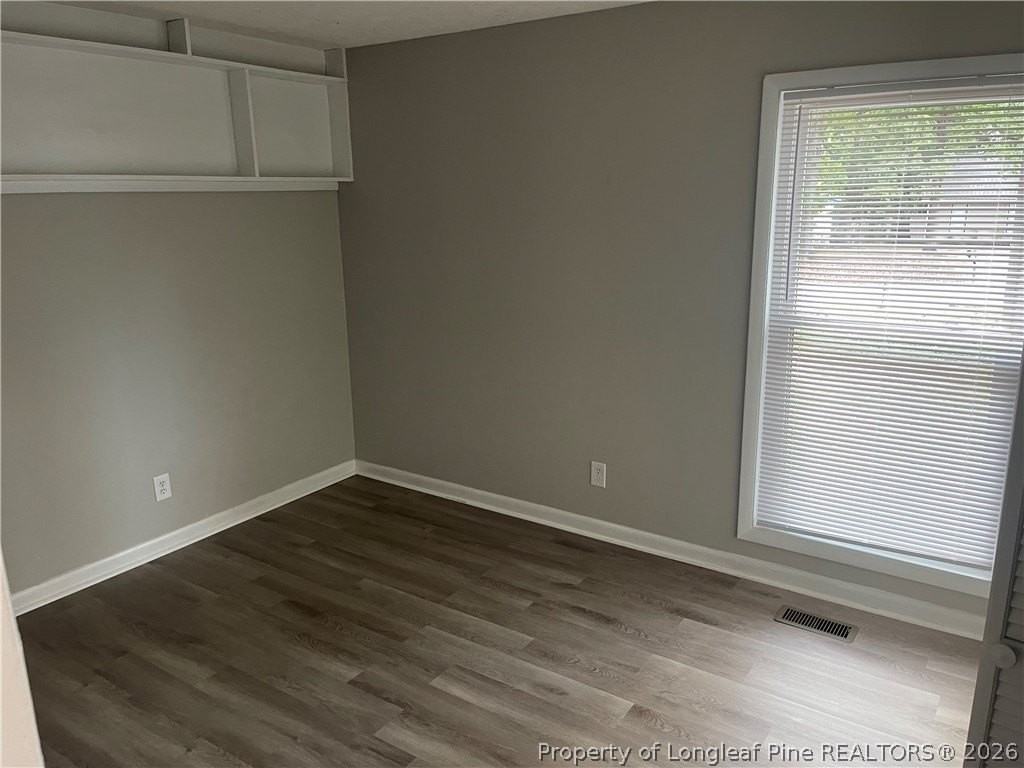 1322 Worstead Dr - Photo 7 of 13