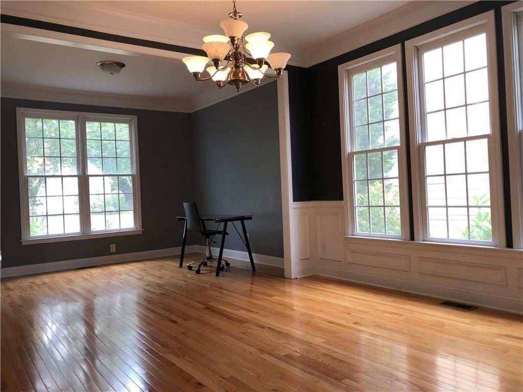 1917 Barrett Knoll Cir Nw - Photo 5 of 35