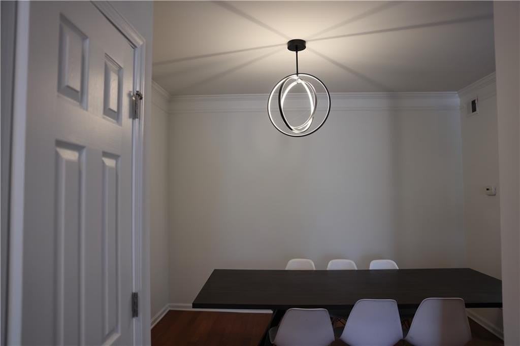 200 Renaissance Pkwy Ne #306 - Photo 4 of 15