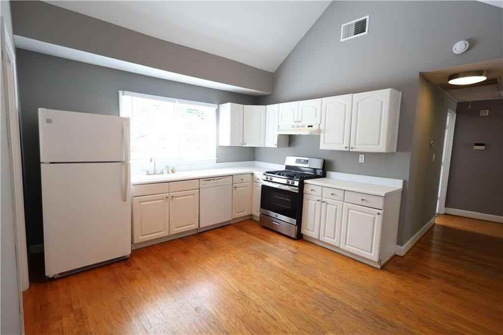 771 Mclendon Dr - Photo 7 of 25