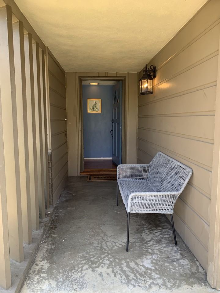 1724 Grace Ave #NA - Photo 5 of 10