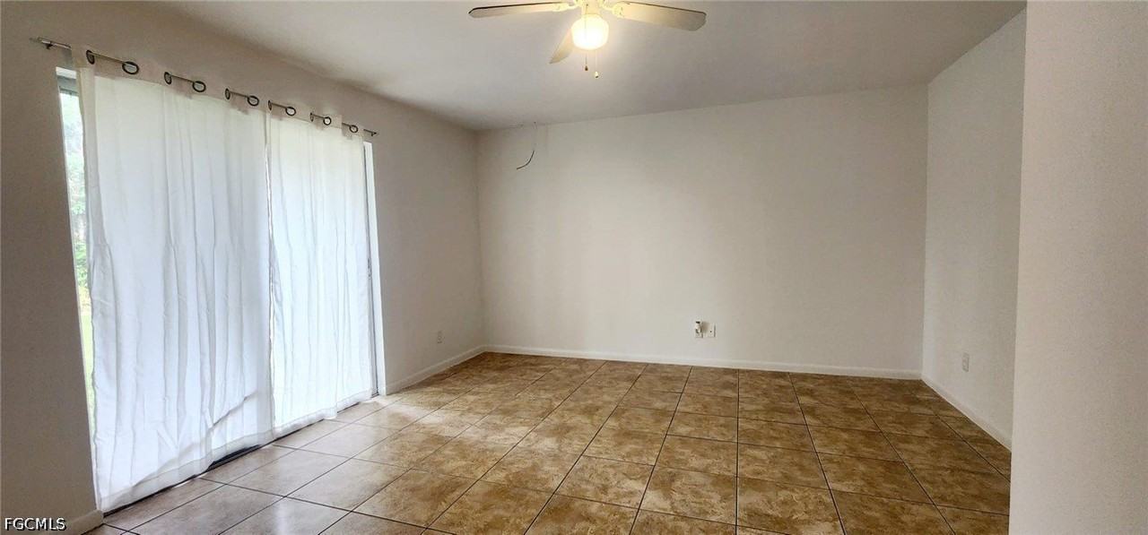 3417 Sw Santa Barbara Pl #108 - Photo 6 of 15