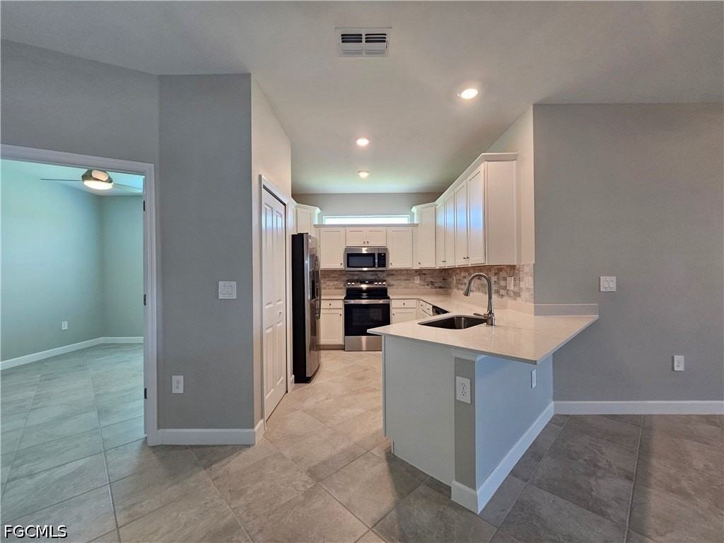 20501 Hazelnut Ct S - Photo 5 of 30