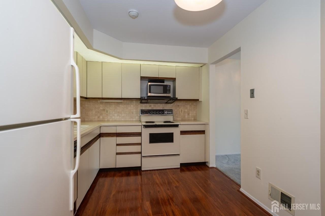 122-F Concordia Cir - Photo 6 of 23