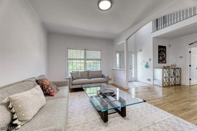 204 Lorraine Ave - Photo 6 of 18