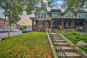 featured image of 250 S 13th St