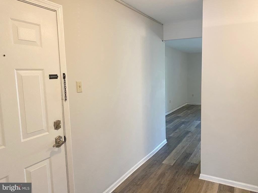 57 Summit Ct - Photo 2 of 20