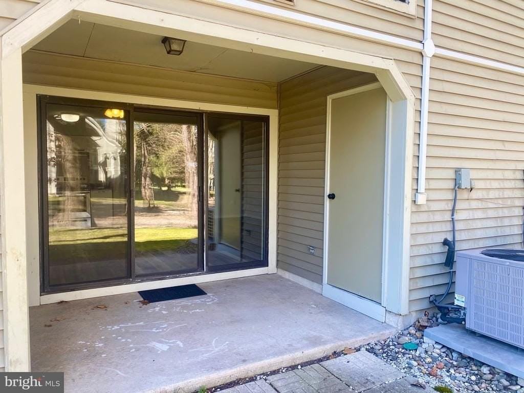 57 Summit Ct - Photo 5 of 20
