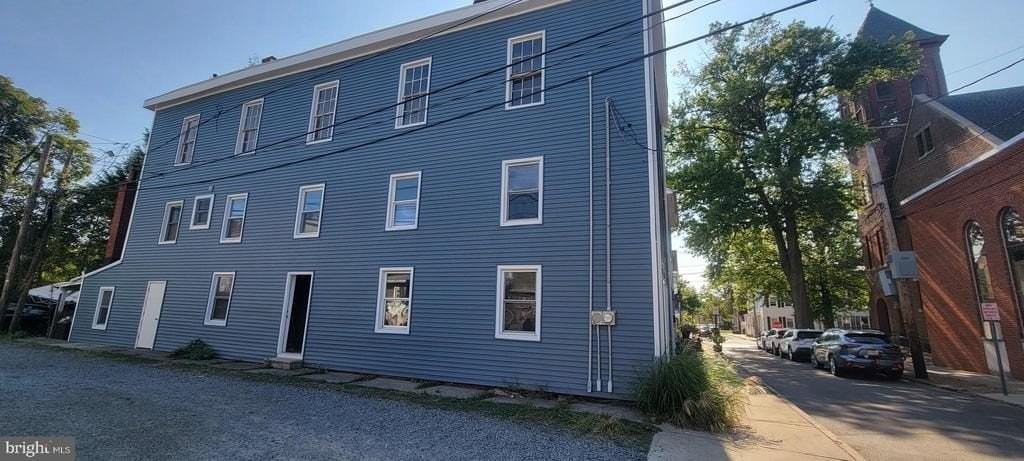 7 W Church St - Photo 5 of 19