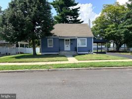 featured image of 24 Forman Dr