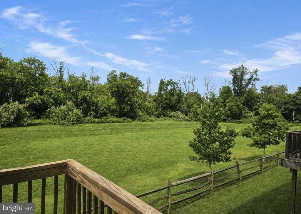 93 Autumn Ln - Photo 4 of 18