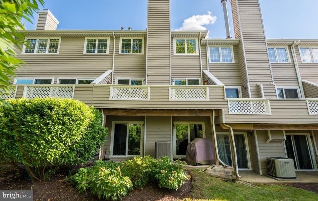 79 Andover Ct - Photo 4 of 28
