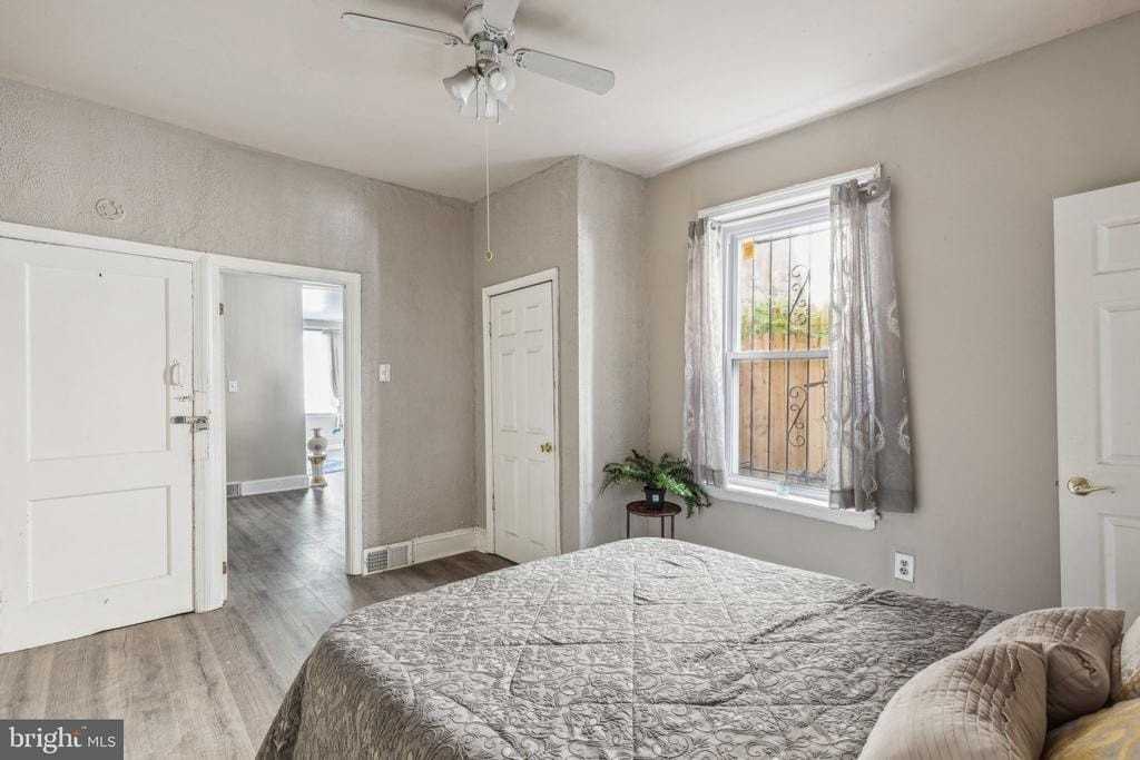 2203 Ellsworth St - Photo 6 of 18