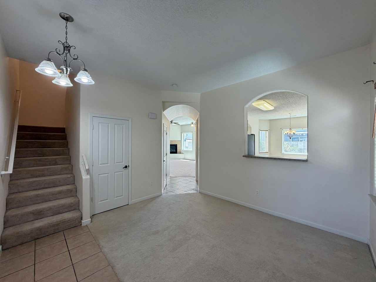 6216 Calle Vizcaya Nw - Photo 3 of 50