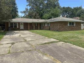 10549 Shermoor Dr - Photo 1 of 1