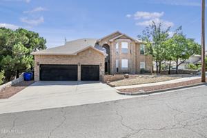 featured image of 918 Bella Cumbre Dr