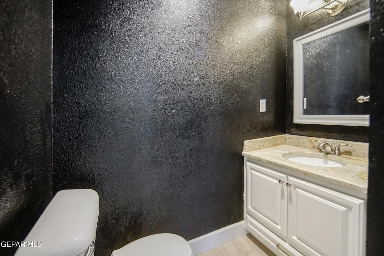 918 Bella Cumbre Dr - Photo 6 of 50
