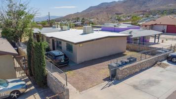featured image of 2812 Van Buren Ave #A