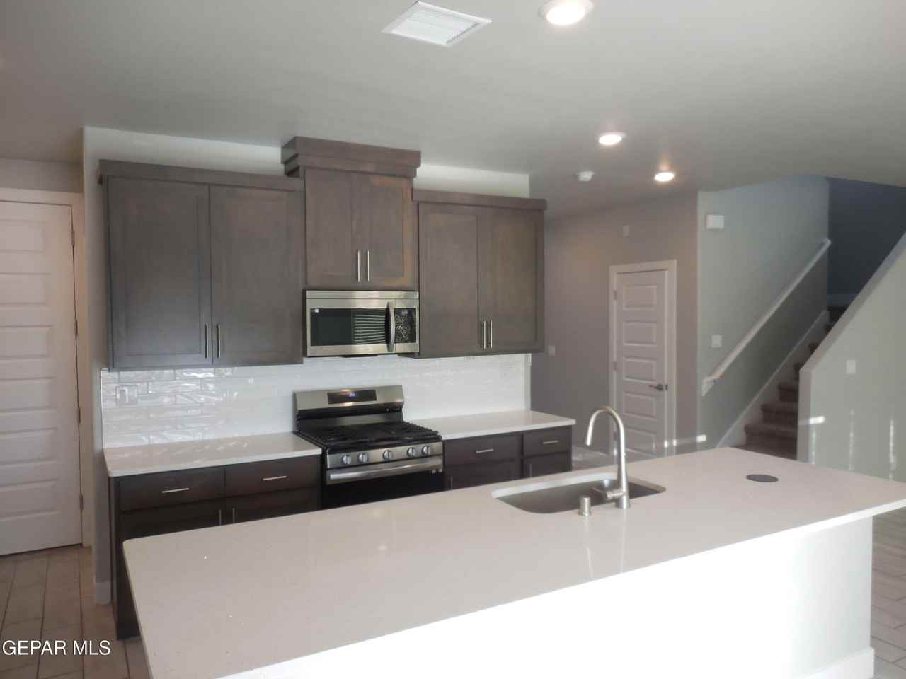 2245 Rocky Terrace Pl - Photo 7 of 14