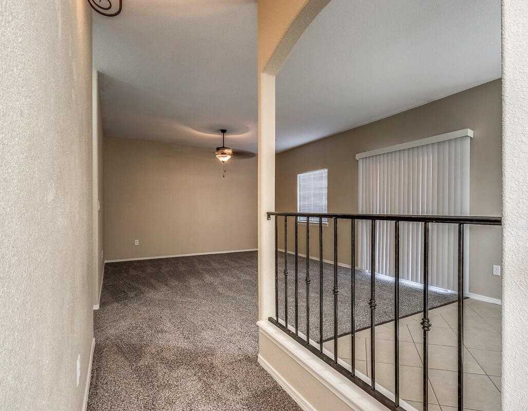 3172 Hidden Valley Dr - Photo 5 of 24