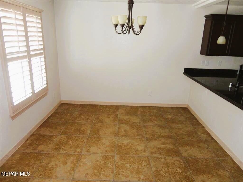 2809 Tag Rock Pl - Photo 5 of 25