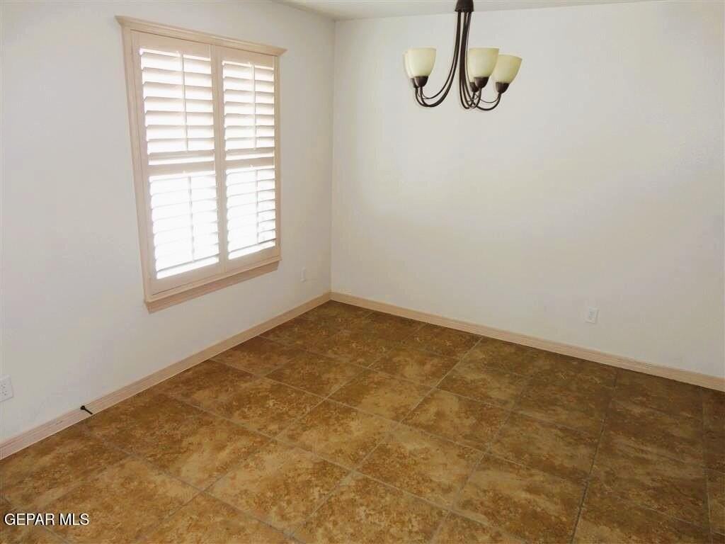 2809 Tag Rock Pl - Photo 6 of 25