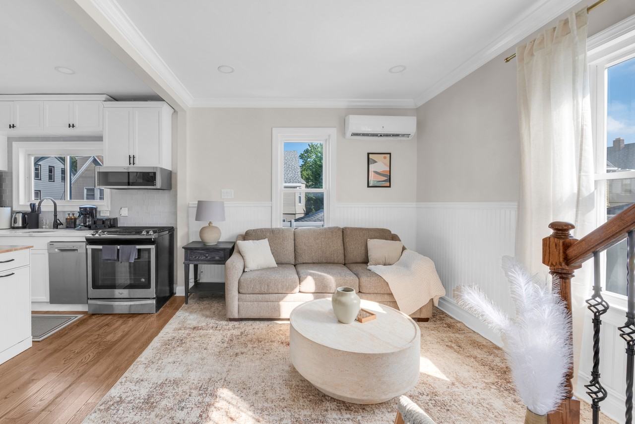 17 Hackett Pl #2 - Photo 2 of 22