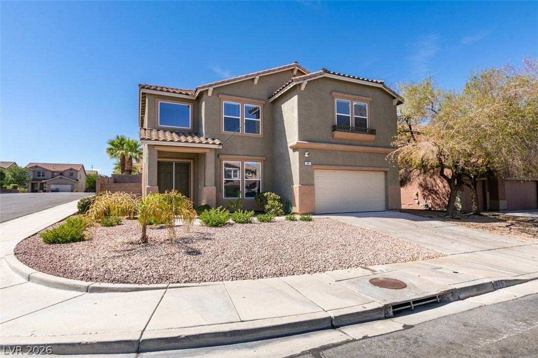 815 Chameleon Star Ave - Photo 2 of 50