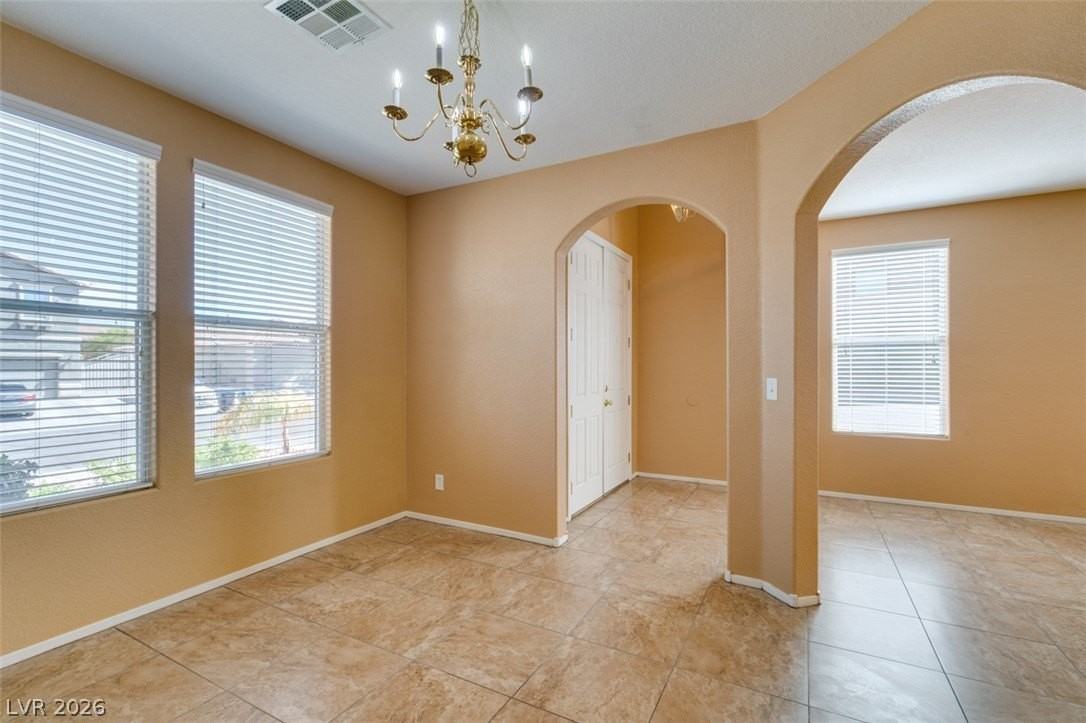 815 Chameleon Star Ave - Photo 4 of 50
