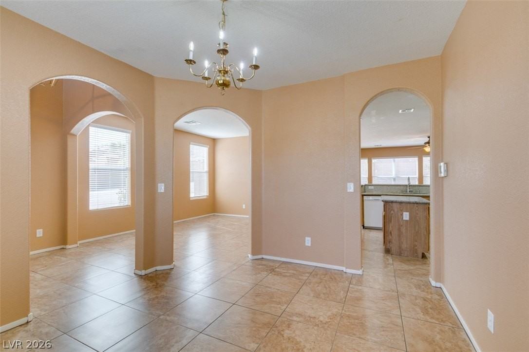 815 Chameleon Star Ave - Photo 5 of 50