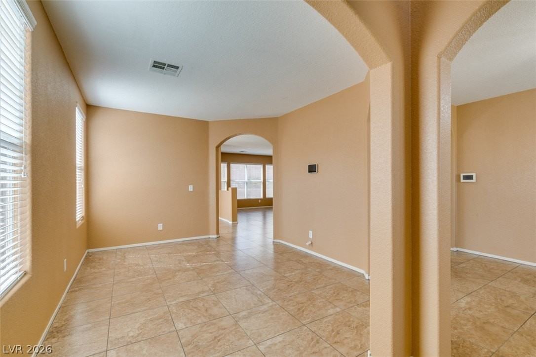 815 Chameleon Star Ave - Photo 7 of 50