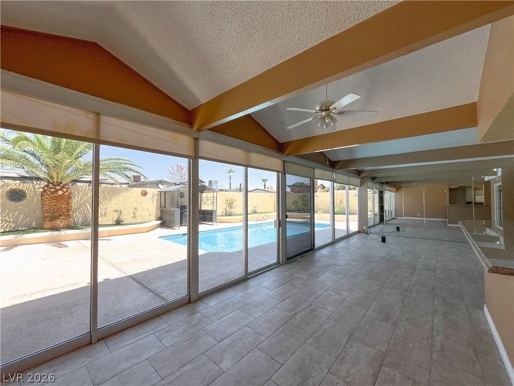 4620 Nolan Ln - Photo 5 of 30