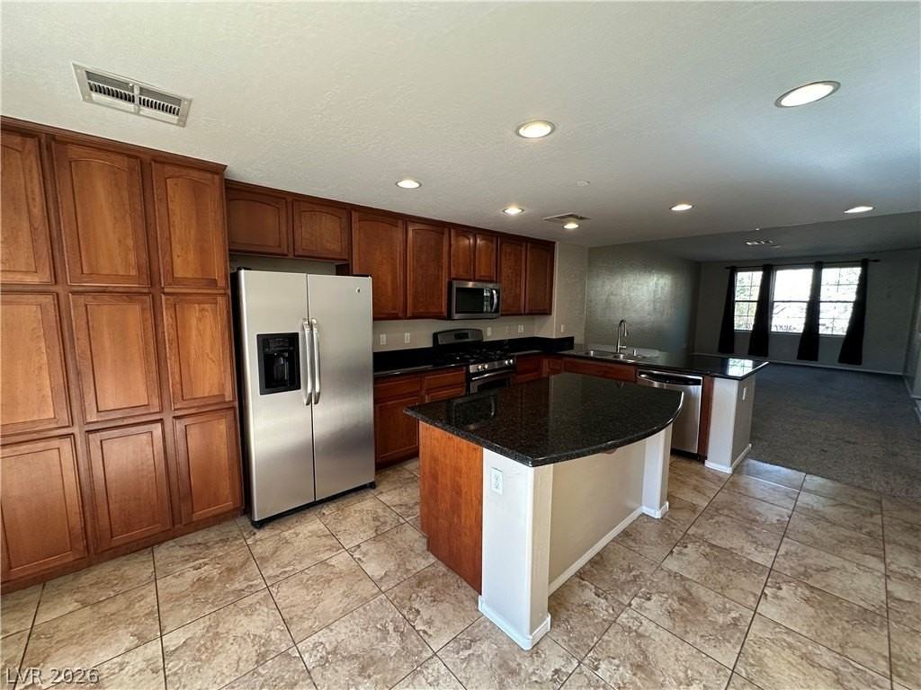 10003 Sand Key St - Photo 3 of 24