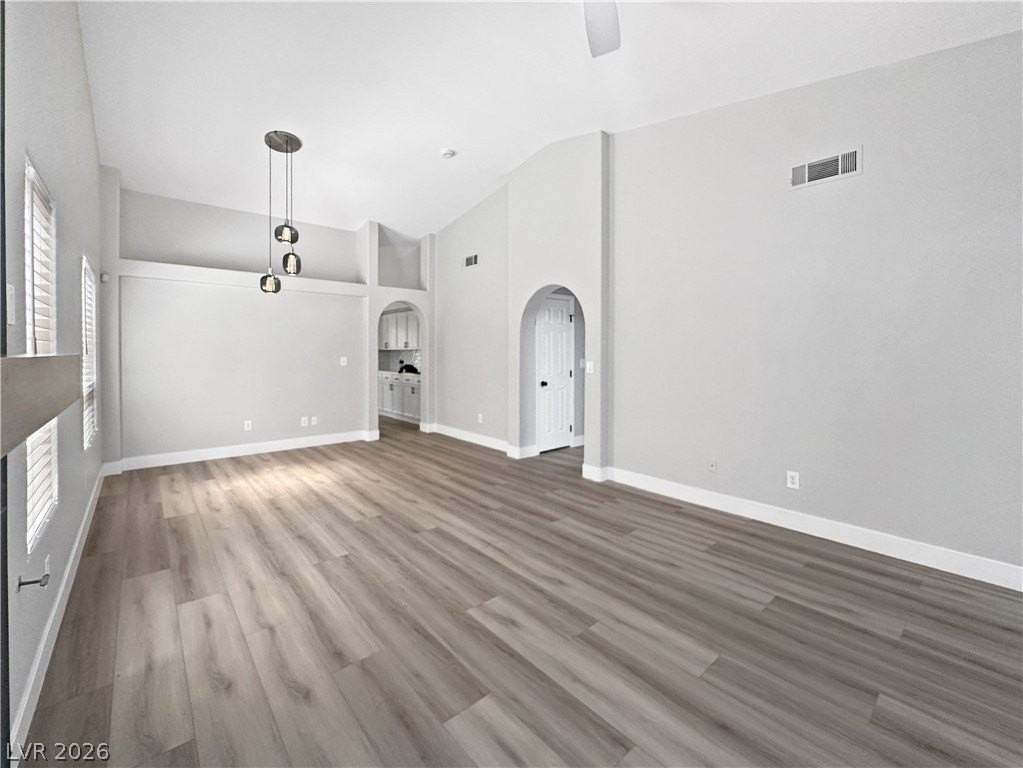 1506 Emerald Peak Ave - Photo 7 of 42