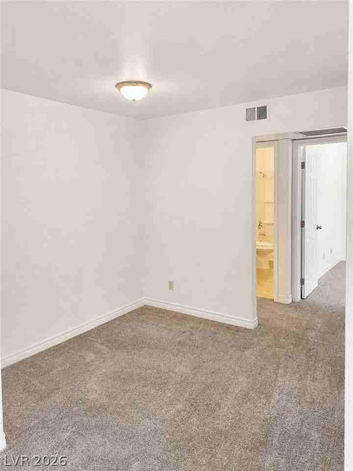 5163 Indian River Dr #204 - Photo 4 of 15