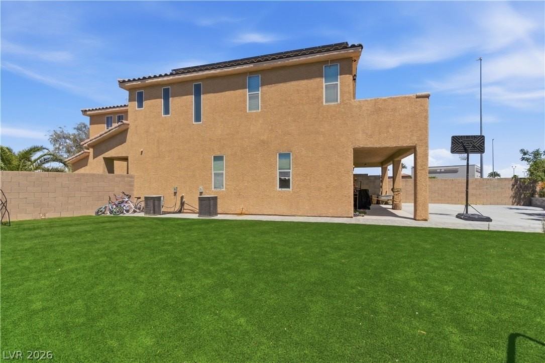 5446 Caprock Canyon Ave - Photo 3 of 28