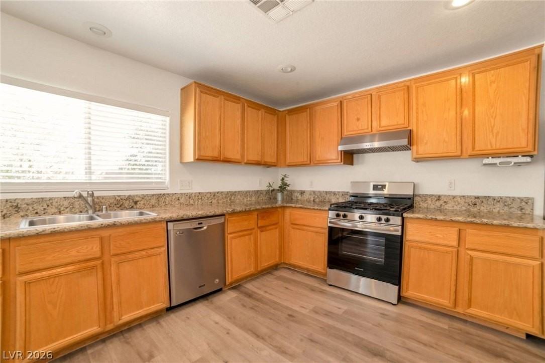 10274 Chigoza Pine Ave - Photo 3 of 12