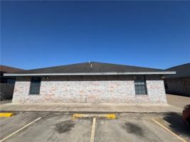 featured image of 512 N 6th St
