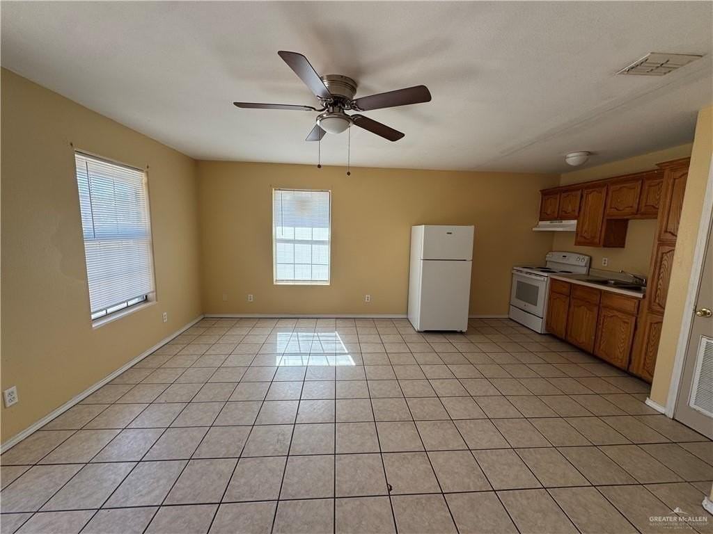 512 N 6th St - Photo 3 of 6