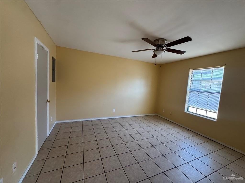 512 N 6th St - Photo 6 of 6