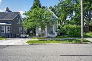 207 W Jefferson St - Photo 1 of 1