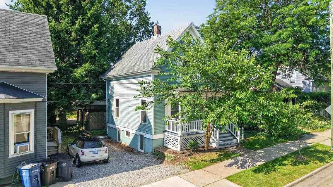 207 W Jefferson St - Photo 3 of 31