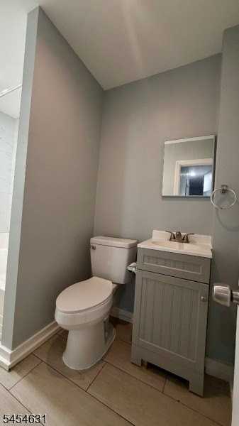 423 River St - Photo 4 of 5