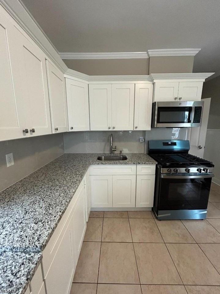 216 W Elizabeth Ave #1A - Photo 3 of 16