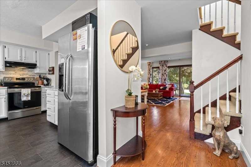 291 Cheyenne Rd - Photo 5 of 40
