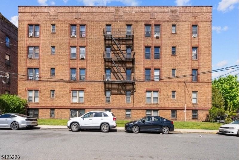433 Lincoln Ave #A14 - Photo 6 of 7