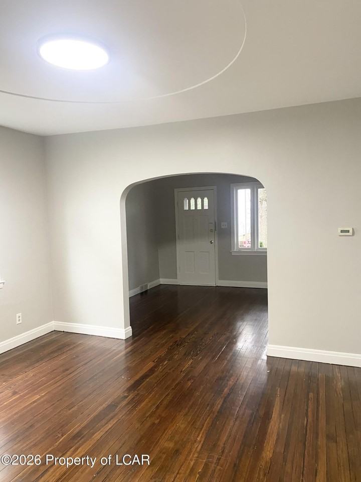 45 Pulaski St - Photo 7 of 23